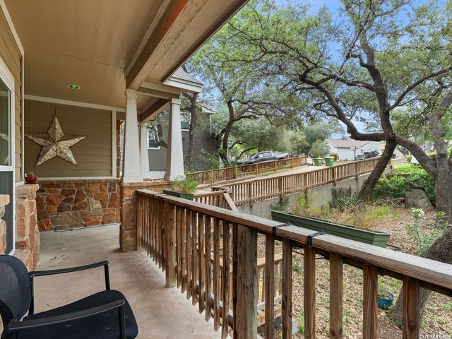 703 STABLE GLEN DR, San Antonio, TX 78245