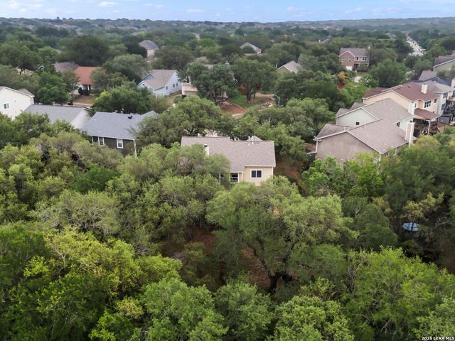 703 STABLE GLEN DR, San Antonio, TX 78245