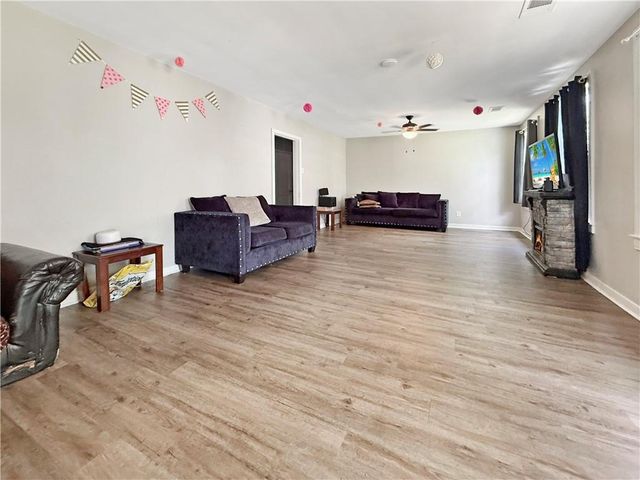 917 KINGS Road, Leesville, LA 71446