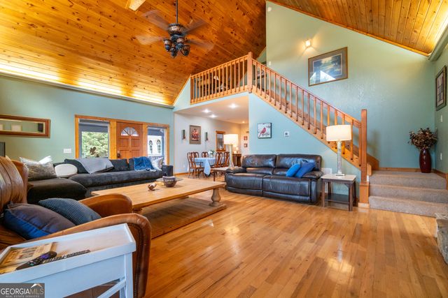 69 Greystone Drive, Cleveland, GA 30528