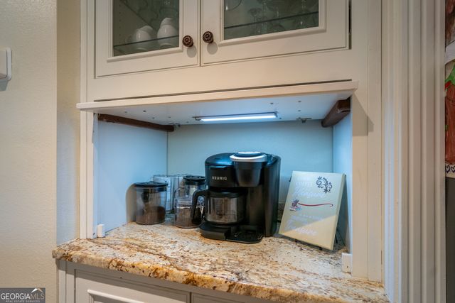69 Greystone Drive, Cleveland, GA 30528