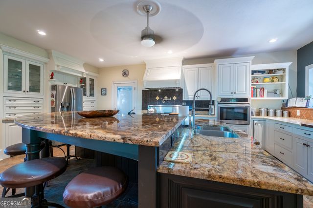 69 Greystone Drive, Cleveland, GA 30528