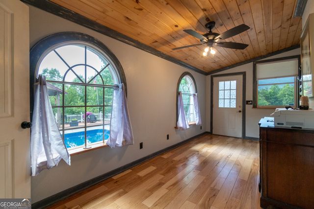 69 Greystone Drive, Cleveland, GA 30528
