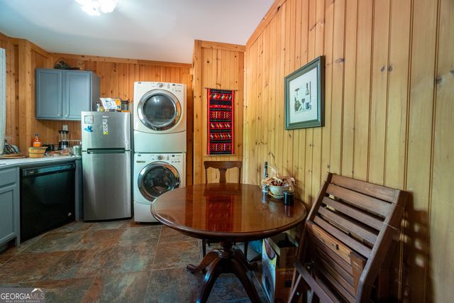 69 Greystone Drive, Cleveland, GA 30528