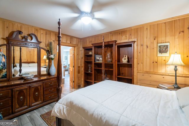 69 Greystone Drive, Cleveland, GA 30528