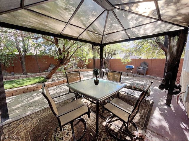 26 Avenida Picasso, Henderson, NV 89074