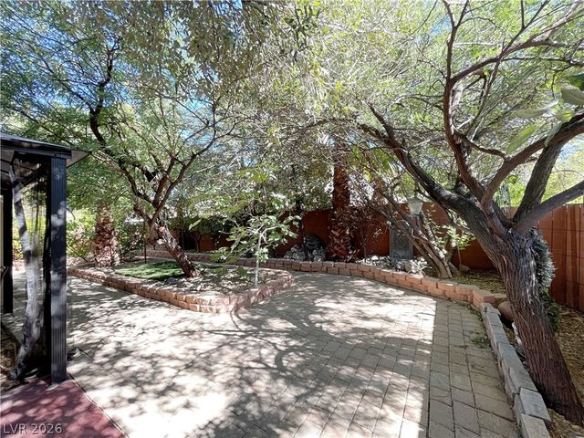 26 Avenida Picasso, Henderson, NV 89074