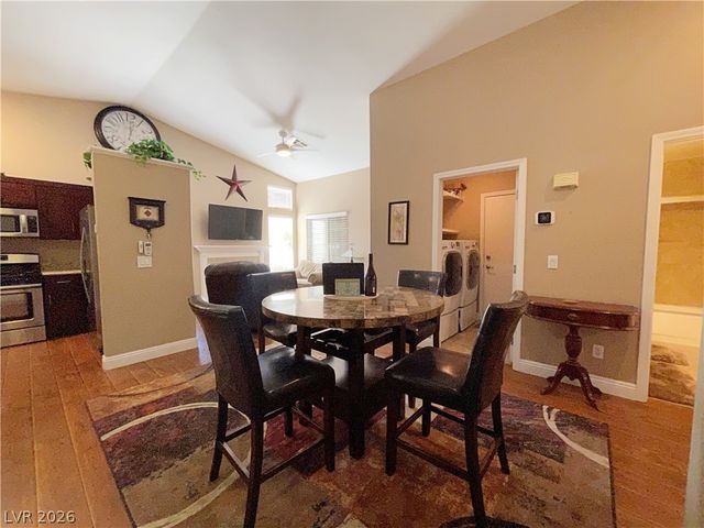 26 Avenida Picasso, Henderson, NV 89074