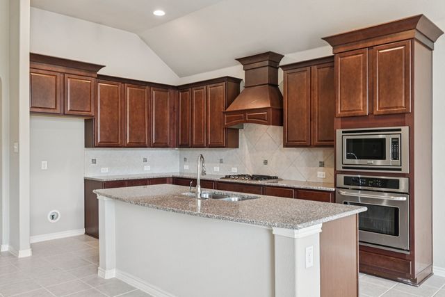 924 Lake Cypress Lane, Little Elm, TX 75068