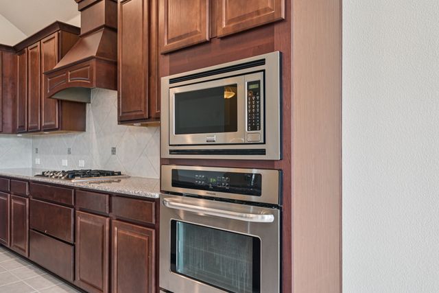 924 Lake Cypress Lane, Little Elm, TX 75068