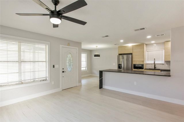 822 POLK STREET, Orlando, FL 32805