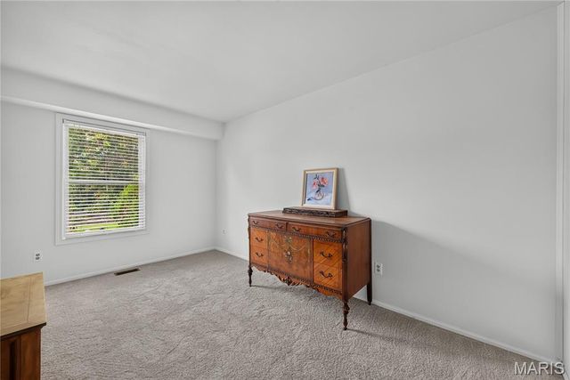 47 Park Place, St Peters, MO 63376