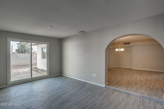 4249 W TOWNLEY Avenue, Phoenix, AZ 85051