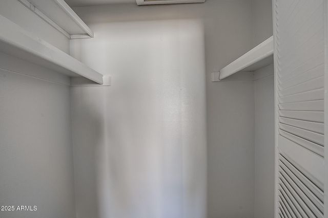 4249 W TOWNLEY Avenue, Phoenix, AZ 85051