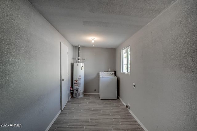 4249 W TOWNLEY Avenue, Phoenix, AZ 85051