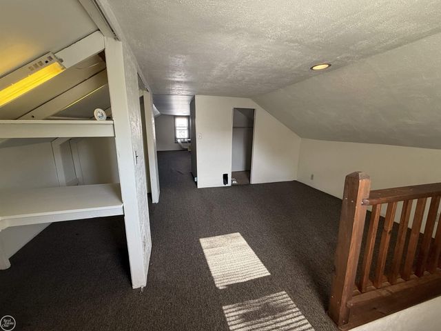 33 High Street, Mt Clemens, MI 48043
