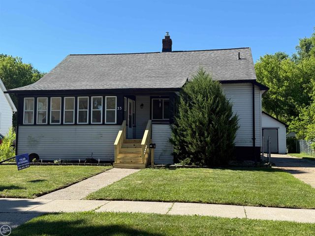 33 High Street, Mt Clemens, MI 48043