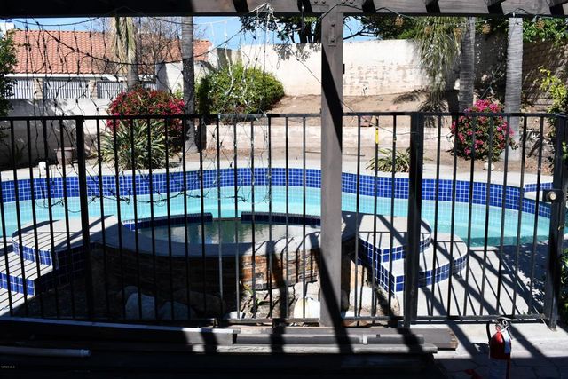 1331 Casmalia Court, Simi Valley, CA 93065