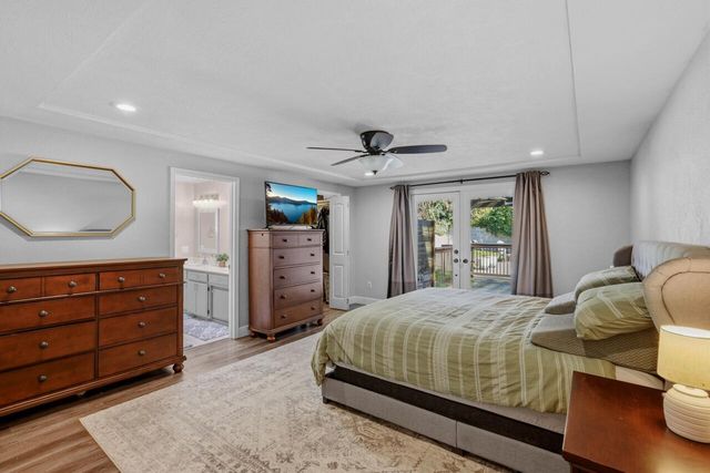 2374 Fairfield Drive, Medford, OR 97504