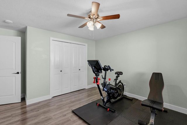 2374 Fairfield Drive, Medford, OR 97504