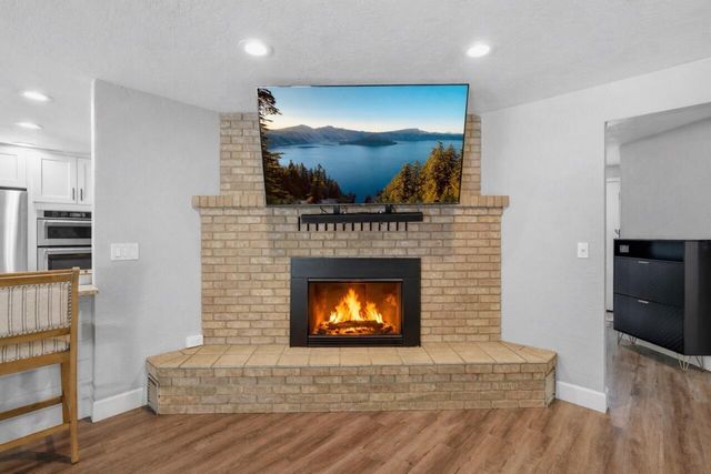 2374 Fairfield Drive, Medford, OR 97504