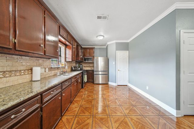 11642 Borderwood Drive, Houston, TX 77013