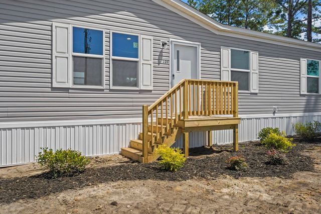 109 G P Smith Ave., Longs, SC 29568
