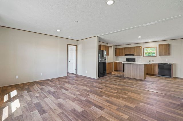 109 G P Smith Ave., Longs, SC 29568