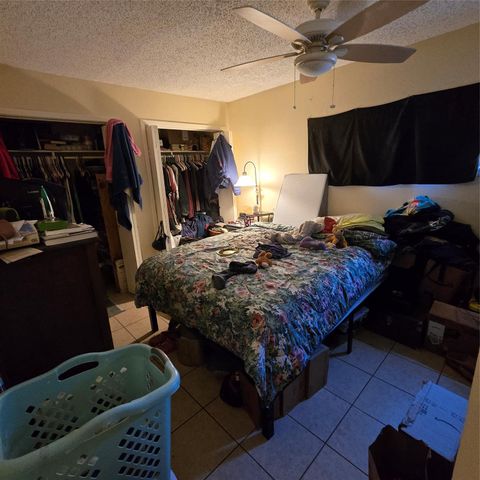 208 NW River RD, Martindale, TX 78655