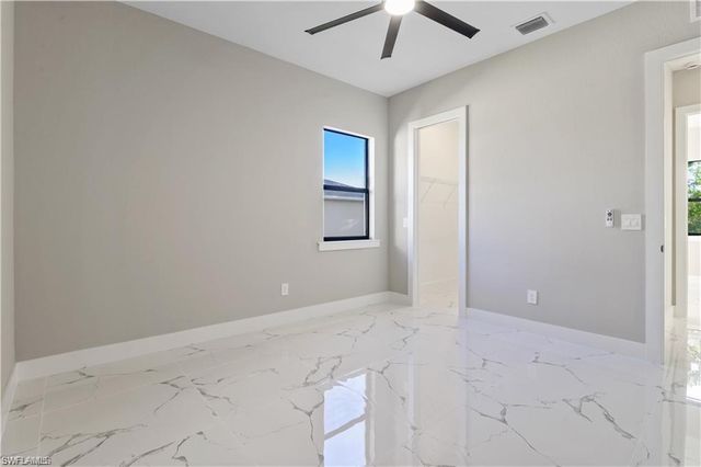 1561 NW 26th PL, Cape Coral, FL 33993