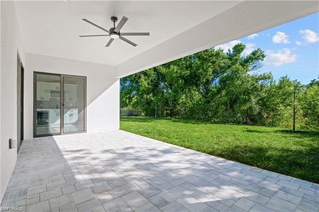 1561 NW 26th PL, Cape Coral, FL 33993