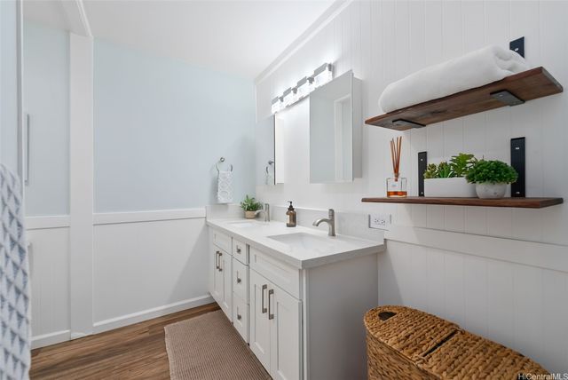 1015 Aoloa Place 243, Kailua, HI 96734