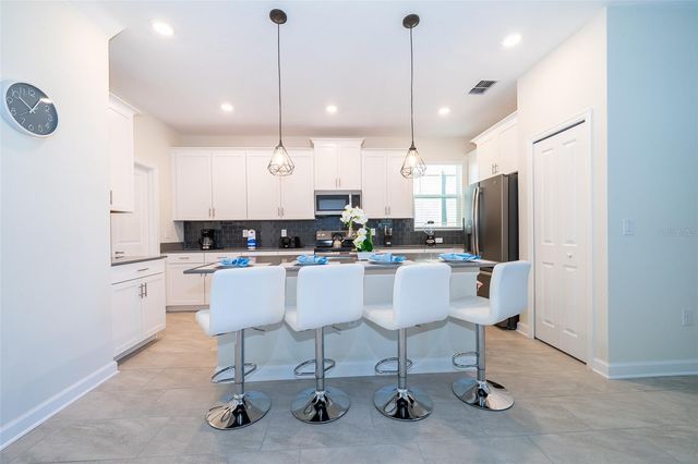 800 STICKS STREET, Davenport, FL 33896