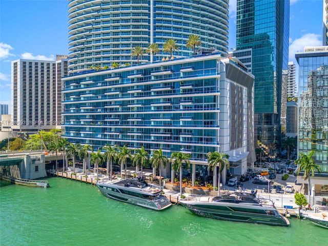 200 Biscayne Boulevard Way 3707, Miami, FL 33131