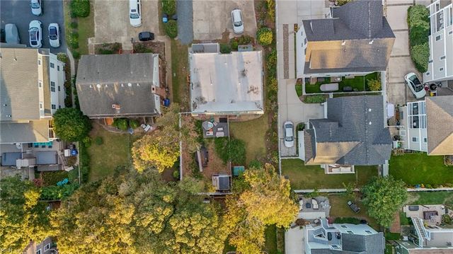 5604 Holly Rd # B, Virginia Beach, VA 23451