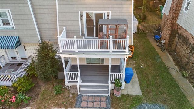 5604 Holly Rd # B, Virginia Beach, VA 23451