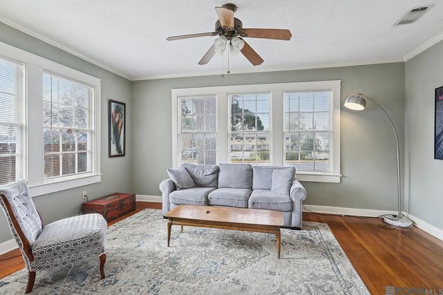 339 S Acadian Thwy, Baton Rouge, LA 70806