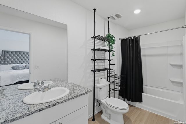 11931 Fuzzy Path, San Antonio, TX 78221