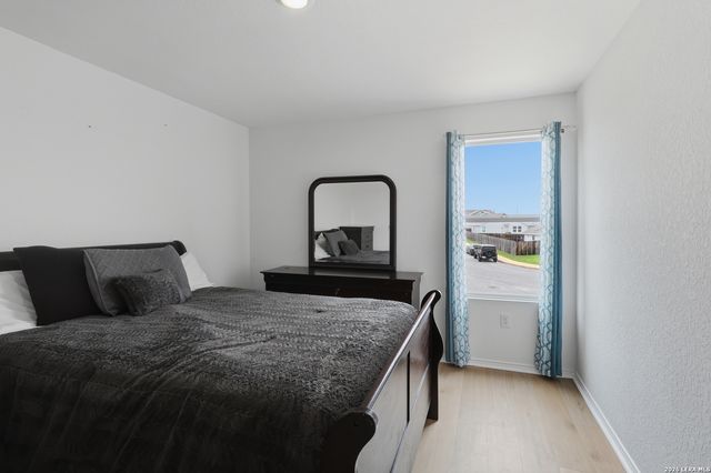 11931 Fuzzy Path, San Antonio, TX 78221