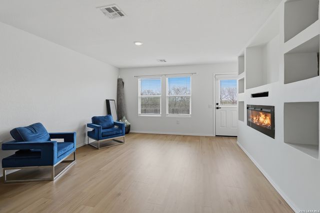 11931 Fuzzy Path, San Antonio, TX 78221