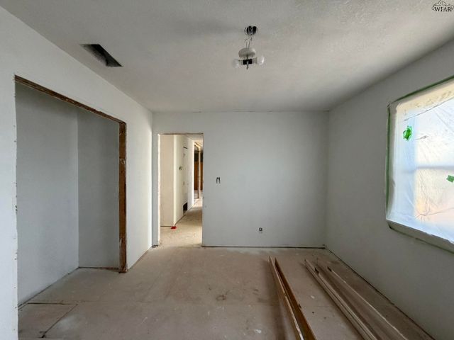 3910 CYNTHIA LANE, Wichita Falls, TX 76302