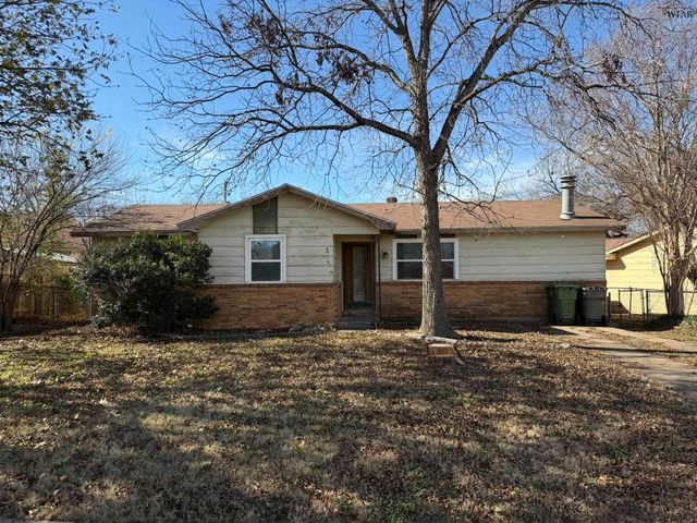 3910 CYNTHIA LANE, Wichita Falls, TX 76302