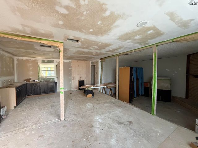 3910 CYNTHIA LANE, Wichita Falls, TX 76302