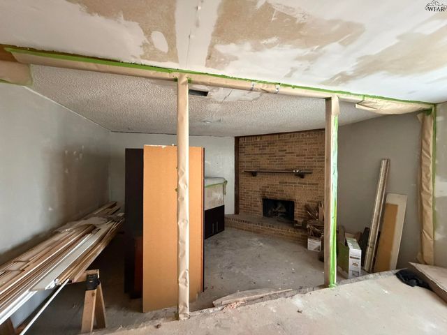 3910 CYNTHIA LANE, Wichita Falls, TX 76302