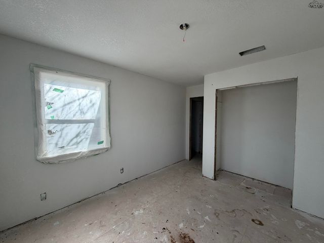 3910 CYNTHIA LANE, Wichita Falls, TX 76302