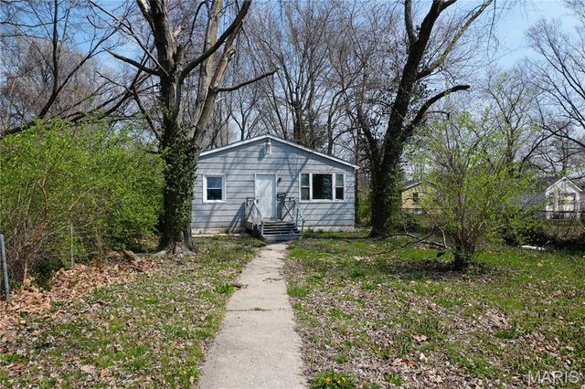 457 Mildred Avenue, East St Louis, IL 62206