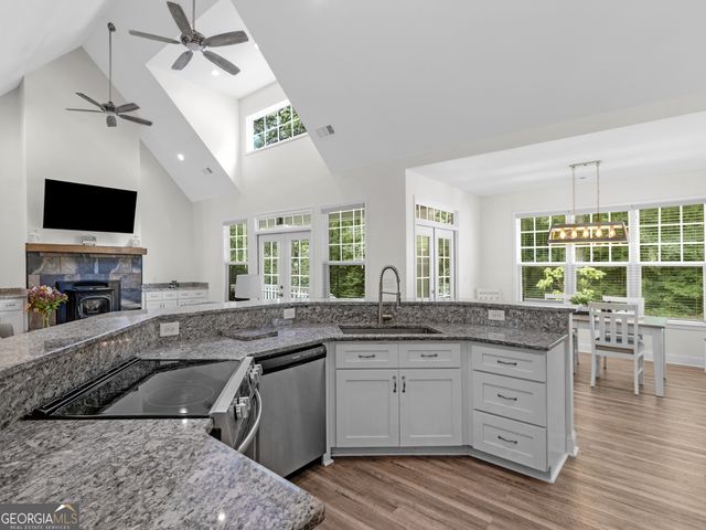 2736 Lester Mill Road, Locust Grove, GA 30248