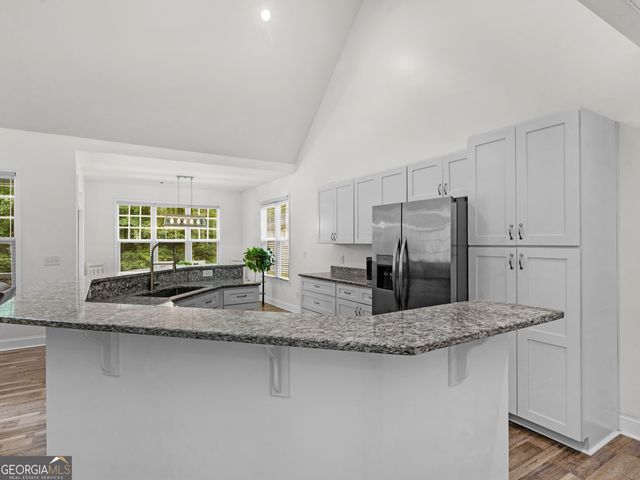 2736 Lester Mill Road, Locust Grove, GA 30248