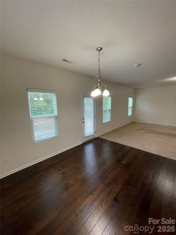 4721 Opus Lane, Charlotte, NC 28214