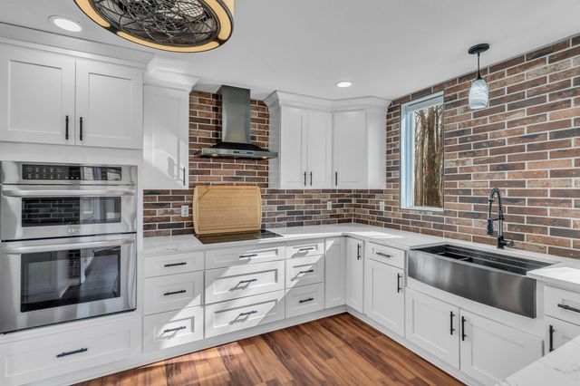 1000 Chickadee Ct, Portland, TN 37148